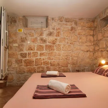 Caralipeo * 마카르스카