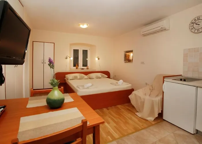 Caralipeo Apartament Makarska