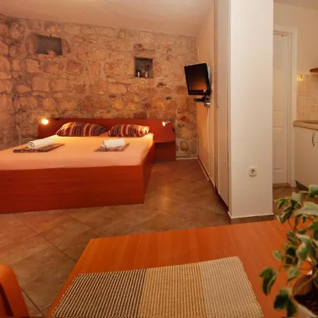 Caralipeo Apartment *